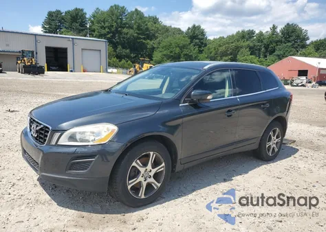 2013 Volvo Xc60 T6 z USA, uszkodzony, nr VIN YV4902DZ4D2461074